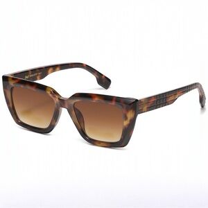 Stylish Tortoise Shell Sunglasses